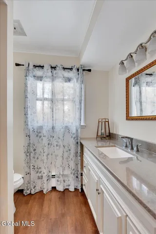 $349,999 | 6 Evergreen Boulevard, Glenville, NY 12302