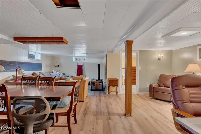 $349,999 | 6 Evergreen Boulevard, Glenville, NY 12302