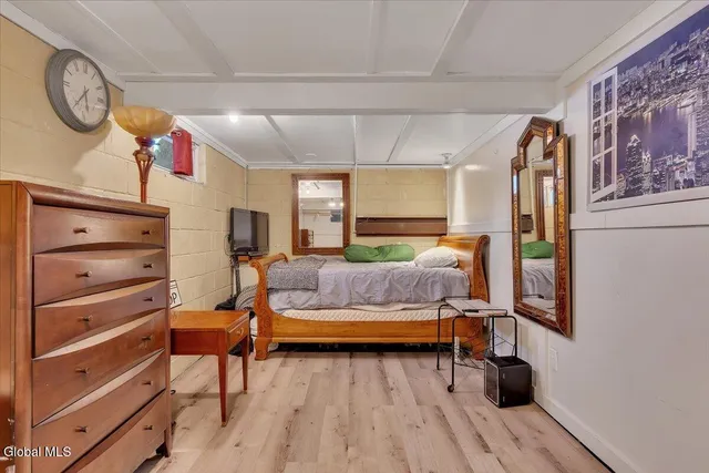 $349,999 | 6 Evergreen Boulevard, Glenville, NY 12302