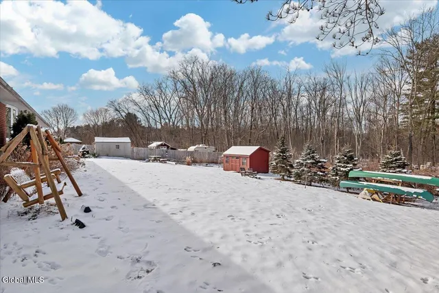 $349,999 | 6 Evergreen Boulevard, Glenville, NY 12302