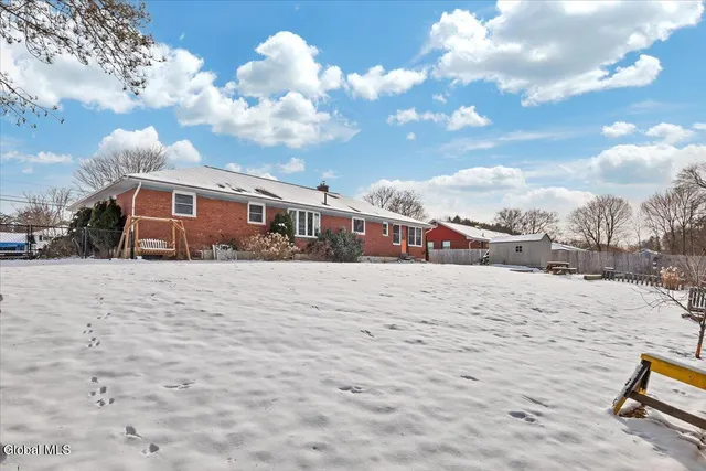 $349,999 | 6 Evergreen Boulevard, Glenville, NY 12302