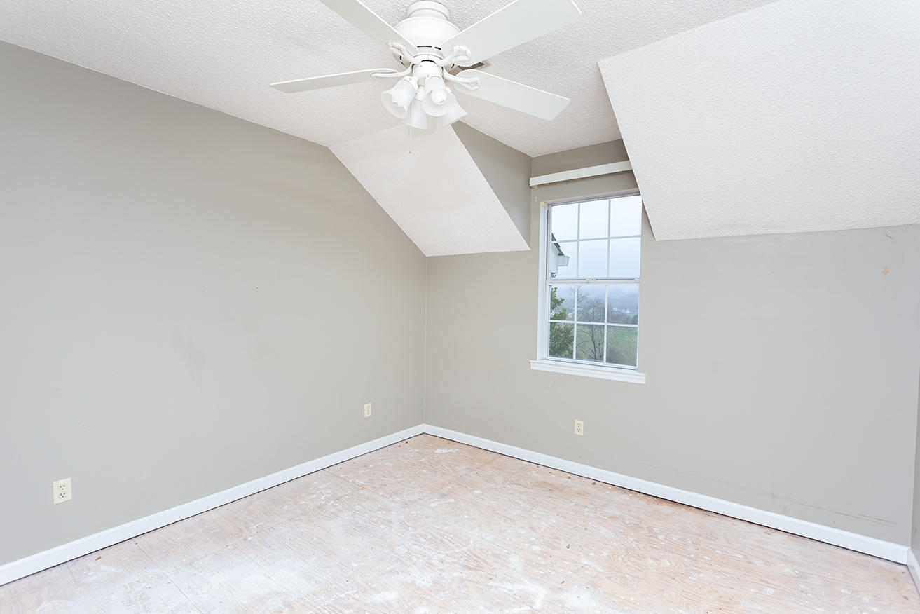 1255 Hudlow Loop Road Dunlap, TN 37327 - Photo 8 of 9 BR