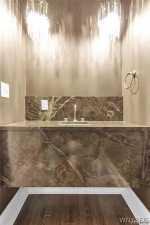 $6,000 | 674 Main Street, Unit 3, Buffalo, NY 14202