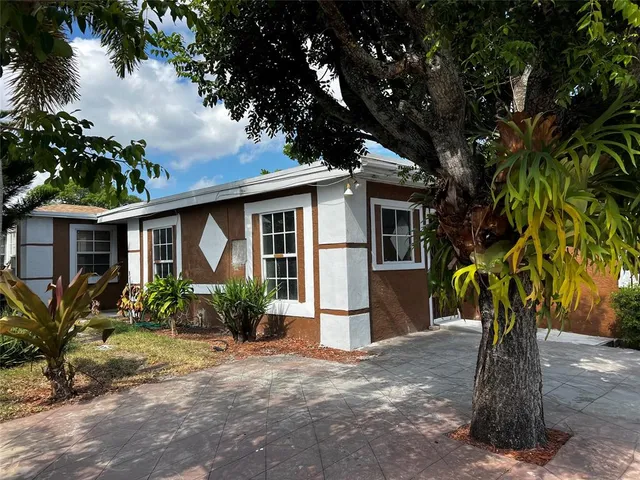 $2,850 | 101 Northwest 13th Avenue, Boynton Beach, FL 33435