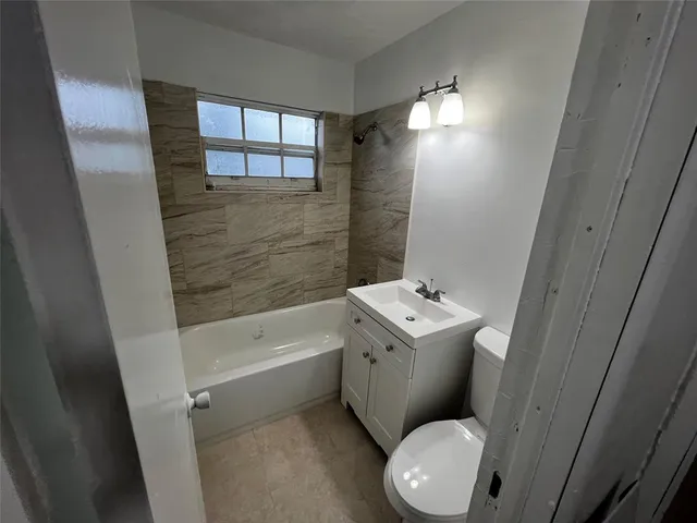 $2,850 | 101 Northwest 13th Avenue, Boynton Beach, FL 33435