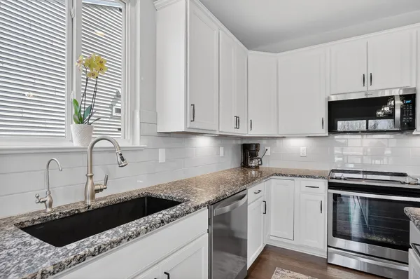 $550,000 | 1158 Lark Street, Lake Orion, MI 48360