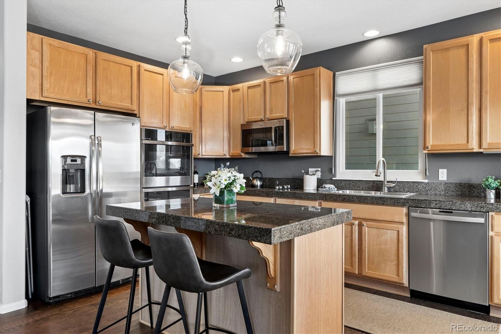 10824 Hickory Ridge Lane Highlands Ranch, CO 80126 - Photo 11 of 36 Gallery Image 11