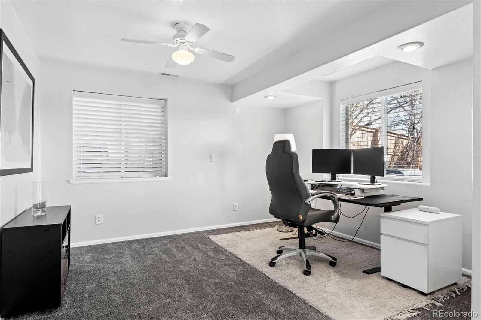 10824 Hickory Ridge Lane Highlands Ranch, CO 80126 - Photo 26 of 36 Gallery Image 26