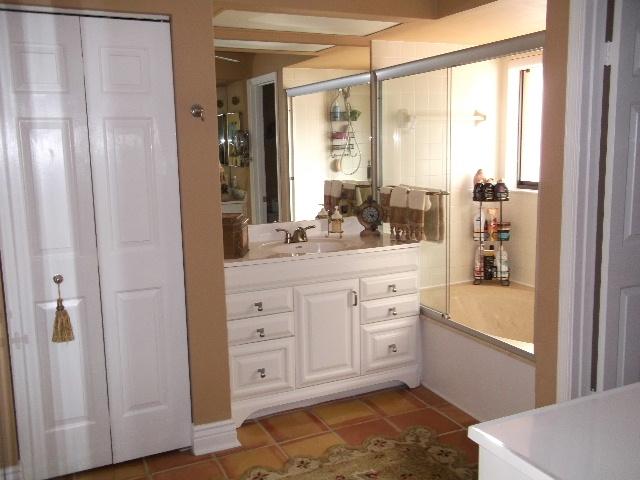 5591 Coach House Circle, Unit F Boca Raton, FL 33486 - Photo 14 of 25 youngblood 027