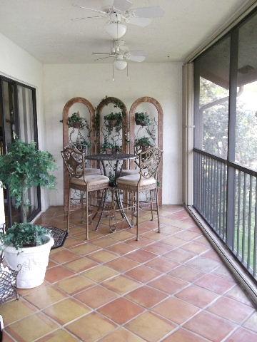 5591 Coach House Circle, Unit F Boca Raton, FL 33486 - Photo 19 of 25 youngblood 032