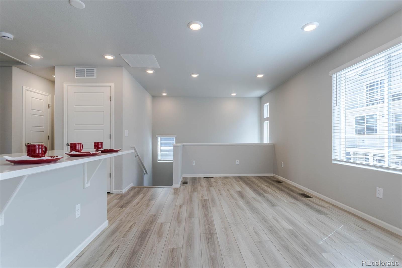 5132 North Waco Street Denver, CO 80249 - Photo 5 of 31