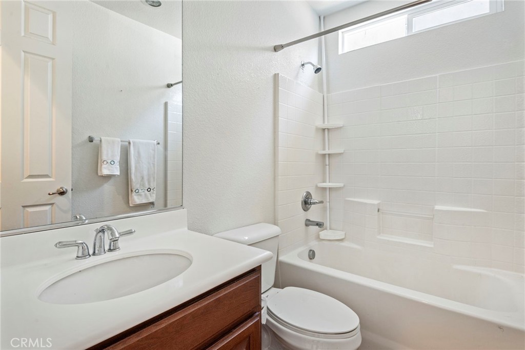 39161 Shree Road Temecula, CA 92591 - Photo 21 of 40