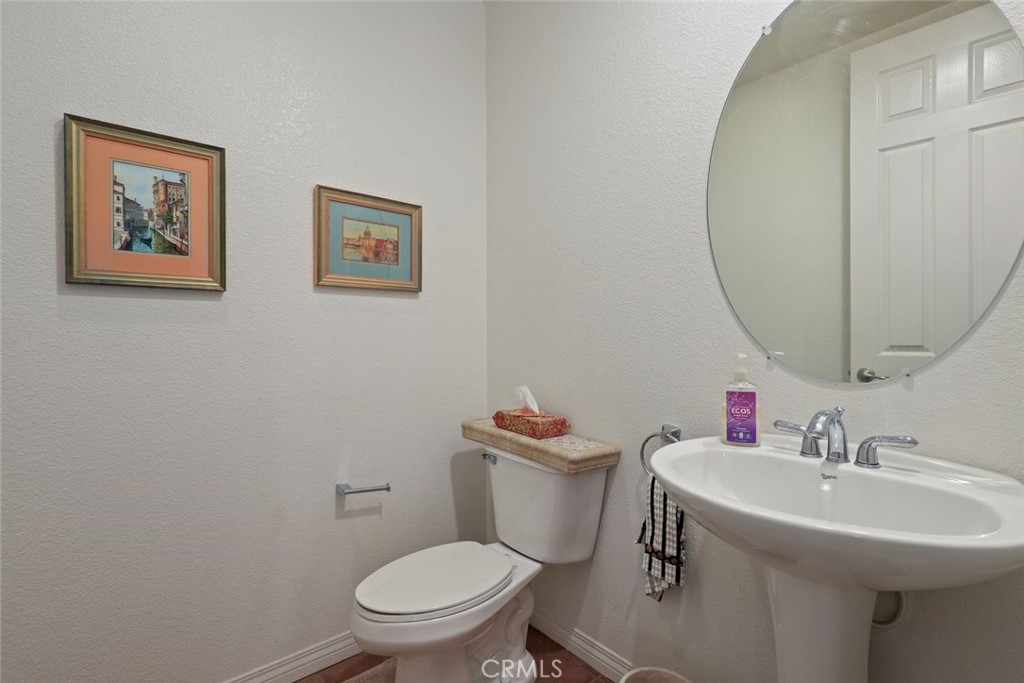 39161 Shree Road Temecula, CA 92591 - Photo 27 of 40
