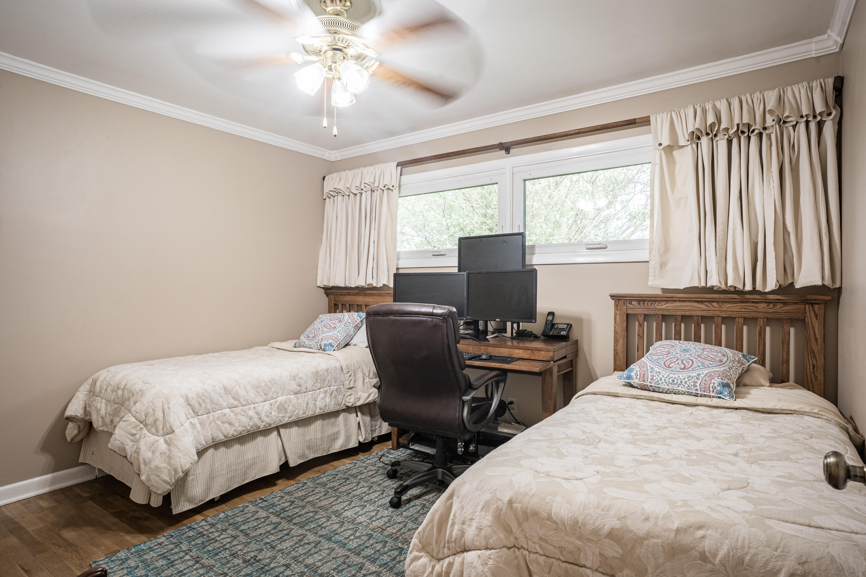 945 Mason Headley Road Lexington, KY 40504 - Photo 17 of 30 bedrm 1 1