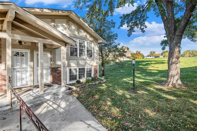 $124,000 | 1466 Northwest 64th Terrace, Kansas City, MO 64118