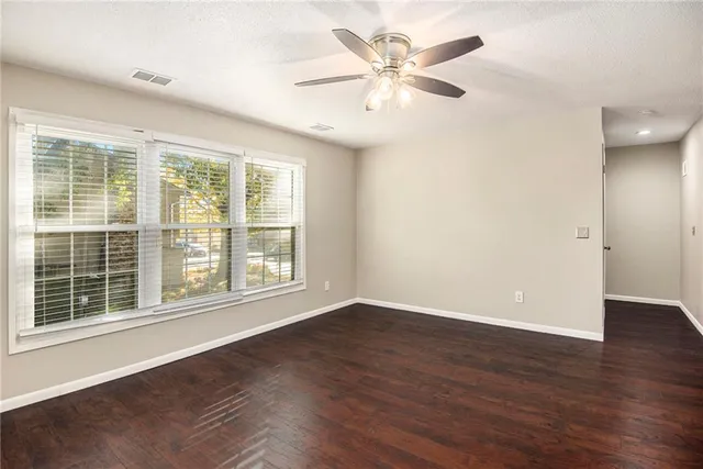 $124,000 | 1466 Northwest 64th Terrace, Kansas City, MO 64118