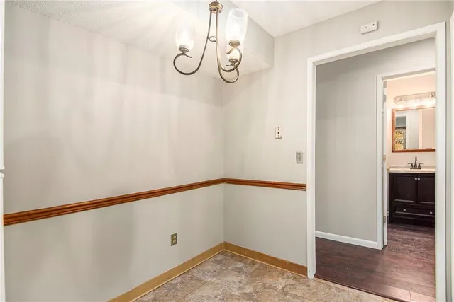 $124,000 | 1466 Northwest 64th Terrace, Kansas City, MO 64118