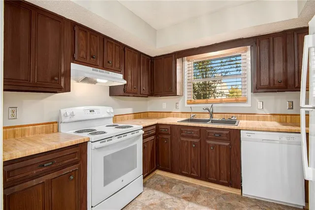 $124,000 | 1466 Northwest 64th Terrace, Kansas City, MO 64118