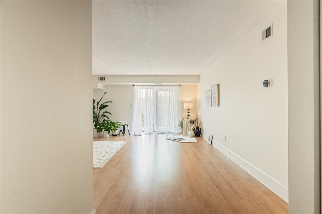 159 Main Street, Unit 45C Melrose, MA 02176 - Photo 5 of 42 Gallery Image 5