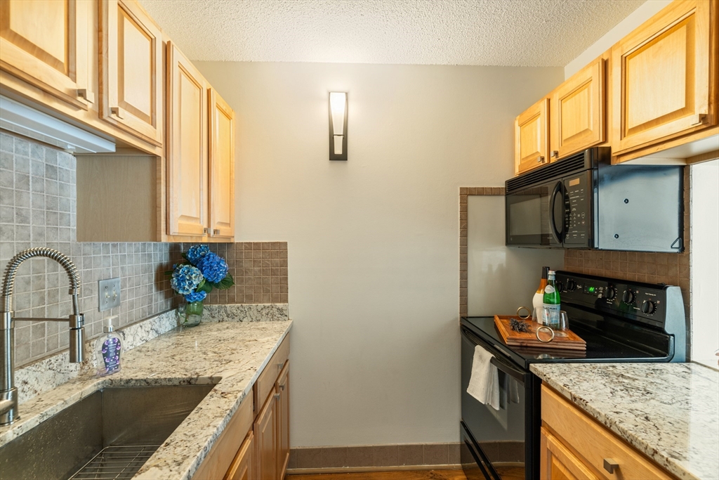 159 Main Street, Unit 45C Melrose, MA 02176 - Photo 6 of 42 Gallery Image 6