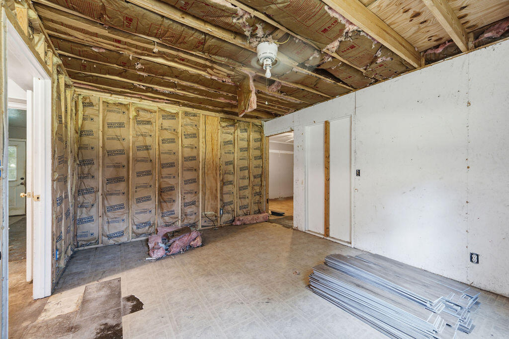 98 Dalrymple Road Rock Spring, GA 30739 - Photo 13 of 19 98Dalyrimple-13
