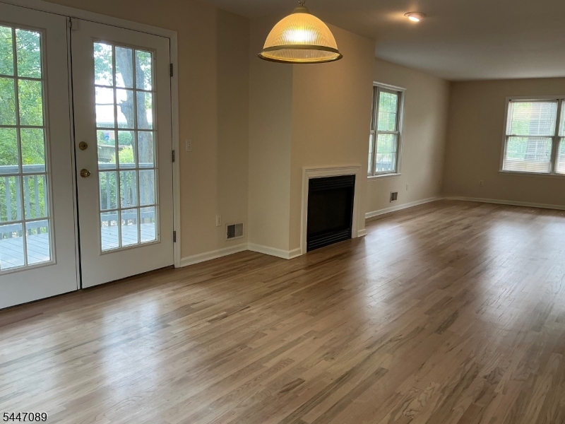 125 Summit Avenue Chatham, NJ 07928 - Photo 4 of 28
