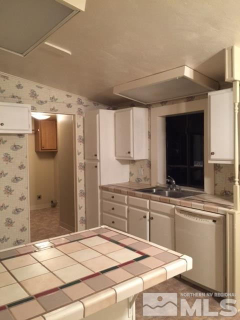 17220 Waxwing Street Reno, NV 89508 - Photo 5 of 16 Photo 5