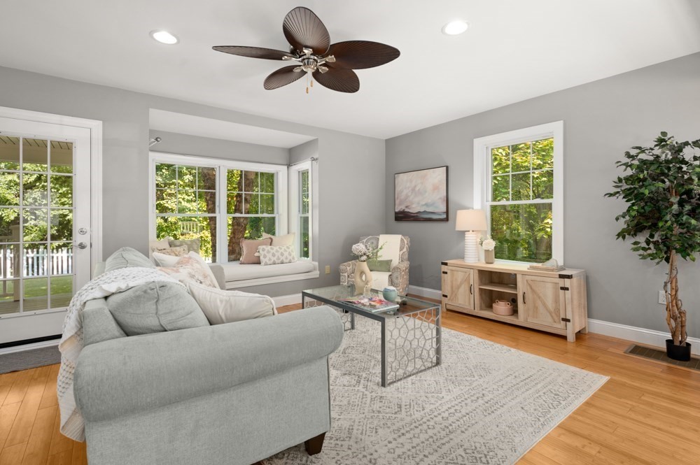 440 Lowell Street Andover, MA 01810 - Photo 8 of 42