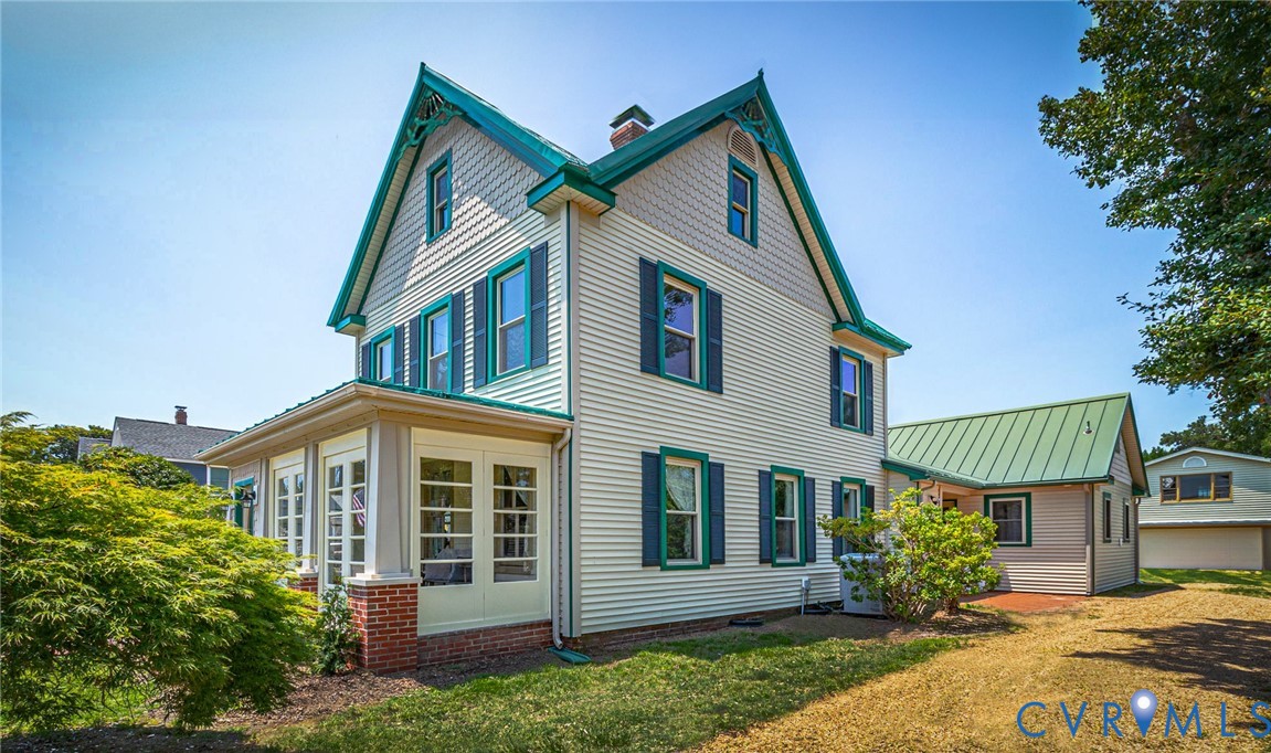 618 Main Street Reedville, VA 22539 - Photo 3 of 54
