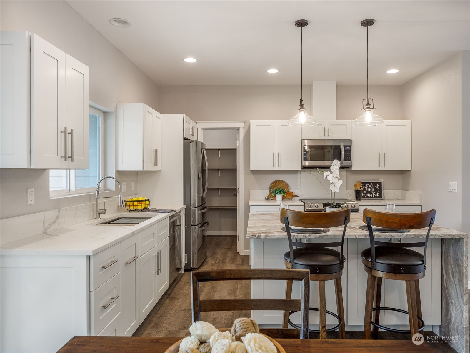 5739 Kirsop Road Southwest Tumwater, WA 98512 - Photo 4 of 36 Gallery Image 4