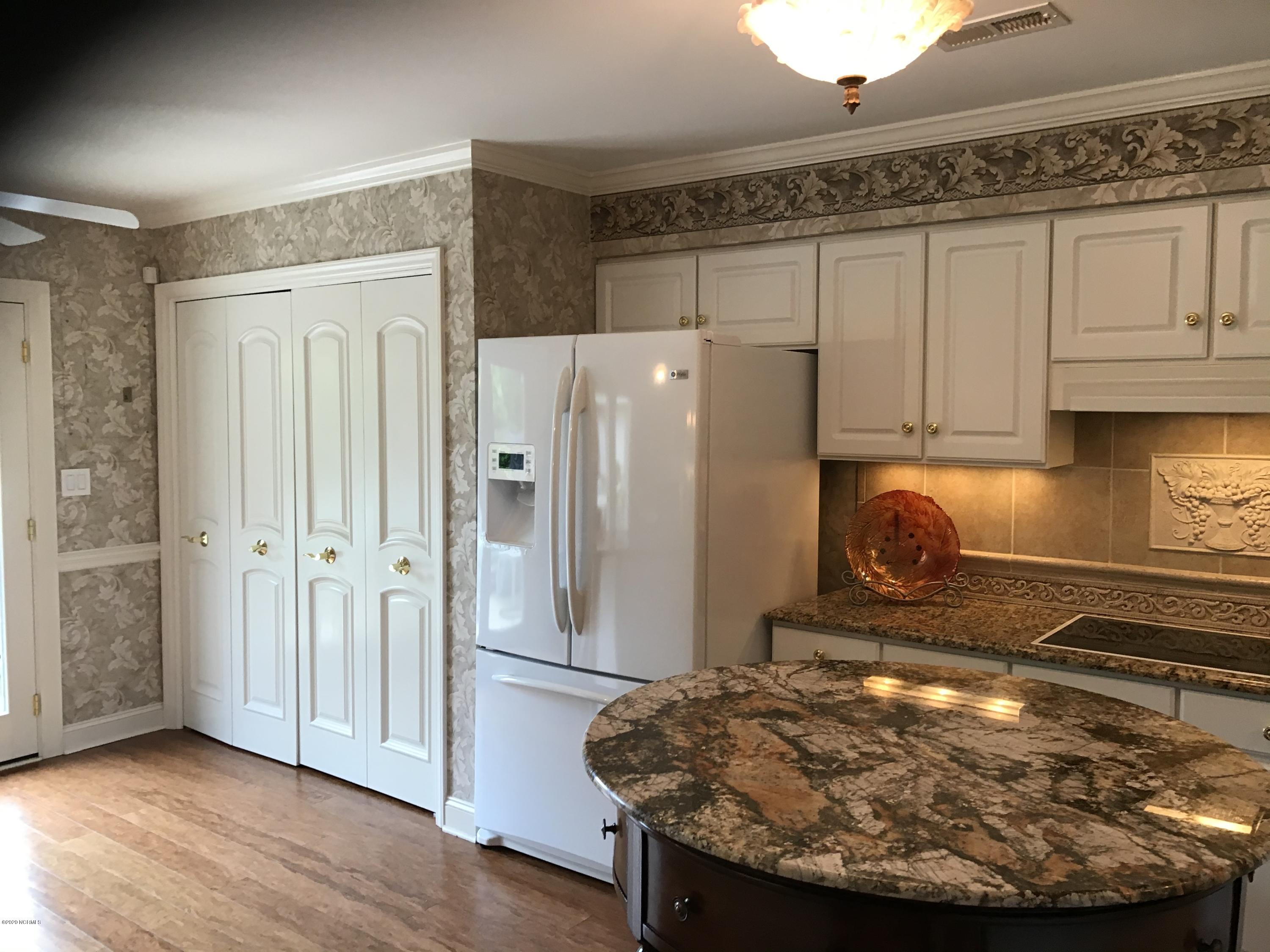 1908 Quail Ridge Road, Unit J Greenville, NC 27858 - Photo 17 of 55 IMG_1156