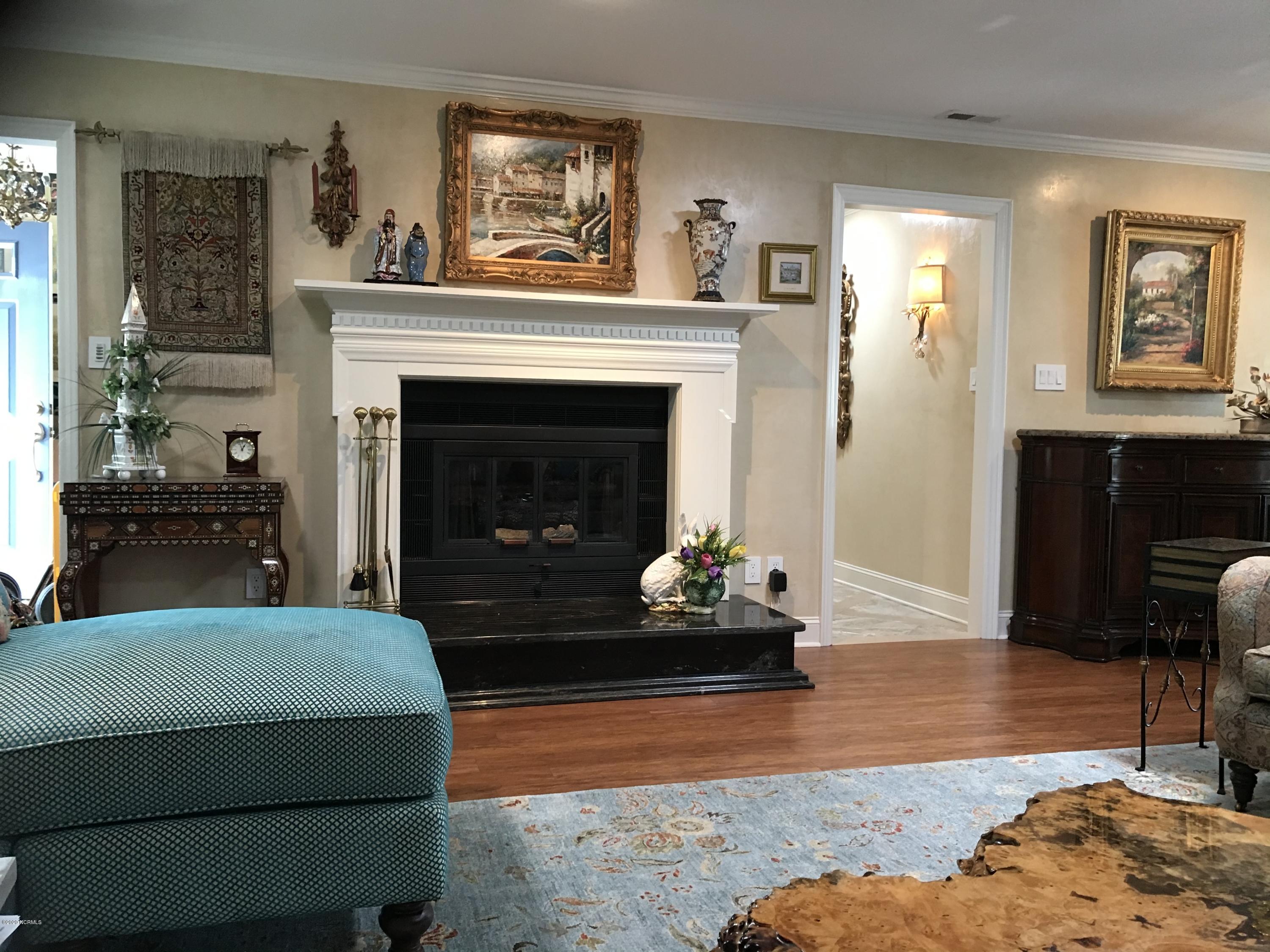 1908 Quail Ridge Road, Unit J Greenville, NC 27858 - Photo 2 of 55 IMG_1099