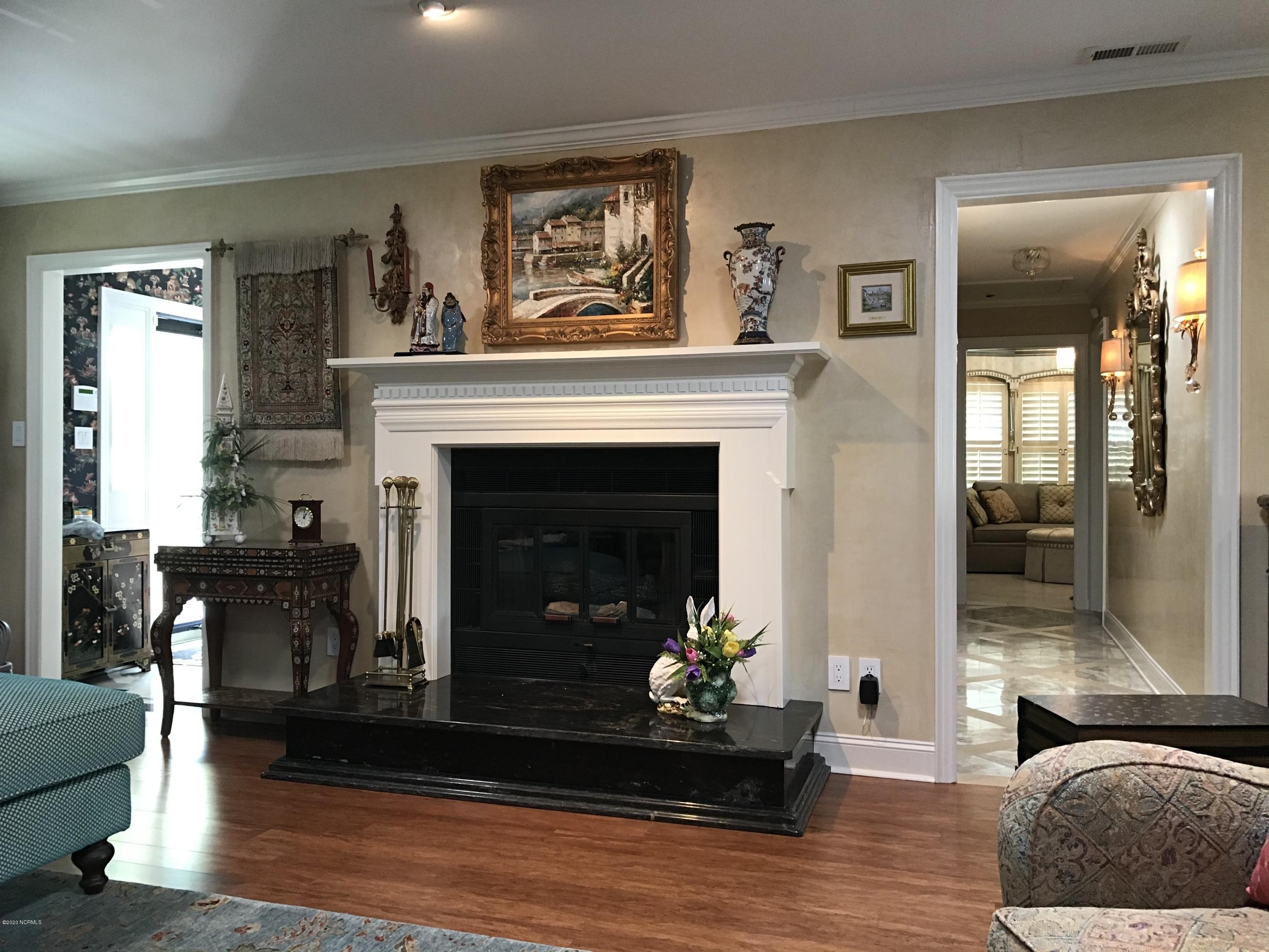 1908 Quail Ridge Road, Unit J Greenville, NC 27858 - Photo 3 of 55 IMG_1102