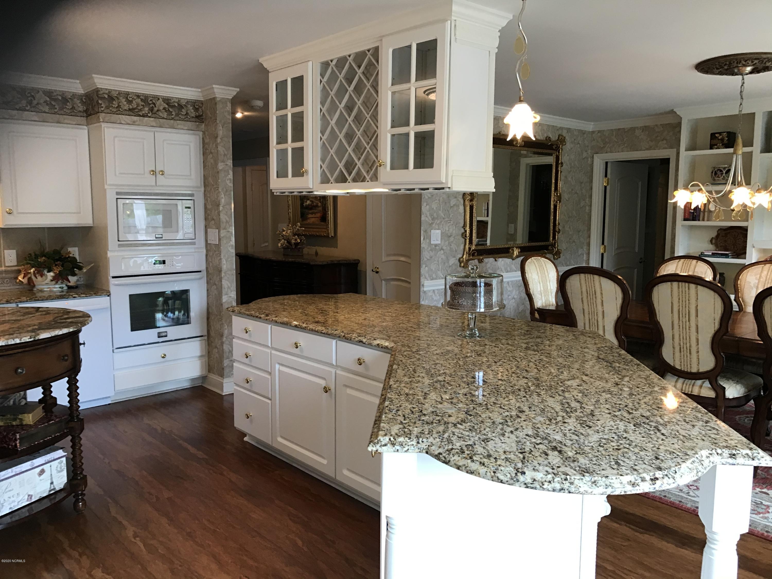 1908 Quail Ridge Road, Unit J Greenville, NC 27858 - Photo 9 of 55 IMG_1125