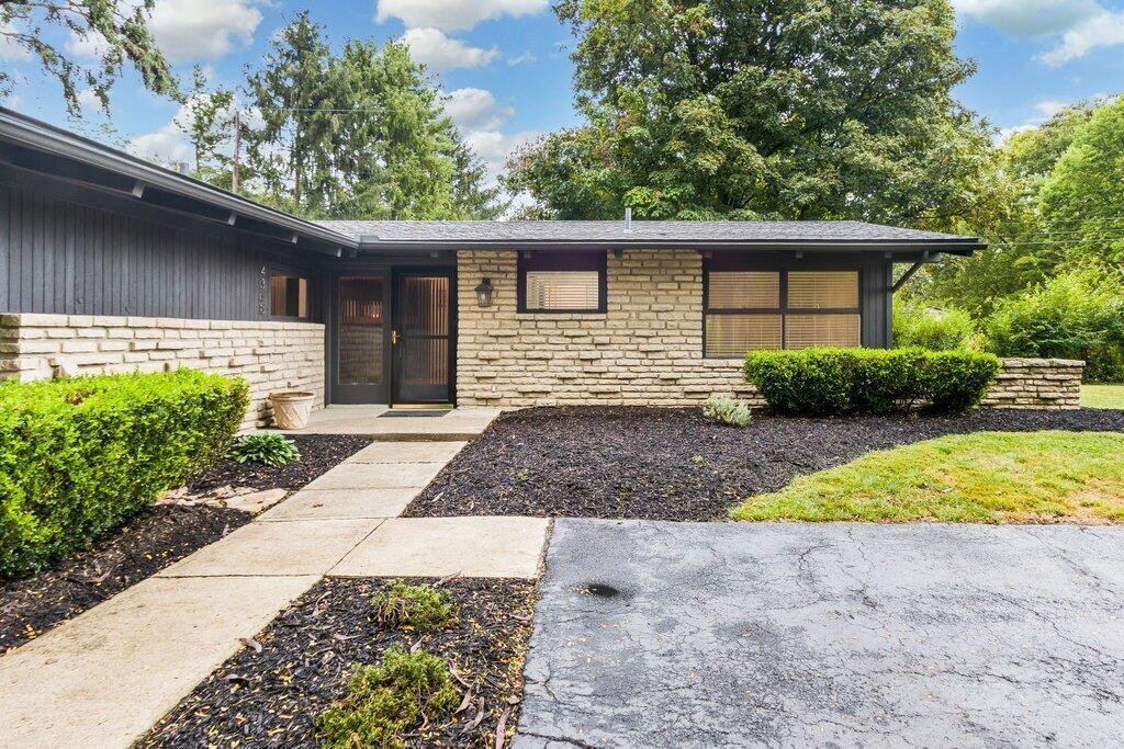 4338 Dublin Road Columbus, OH 43221 - Photo 12 of 65 Gallery Image 12