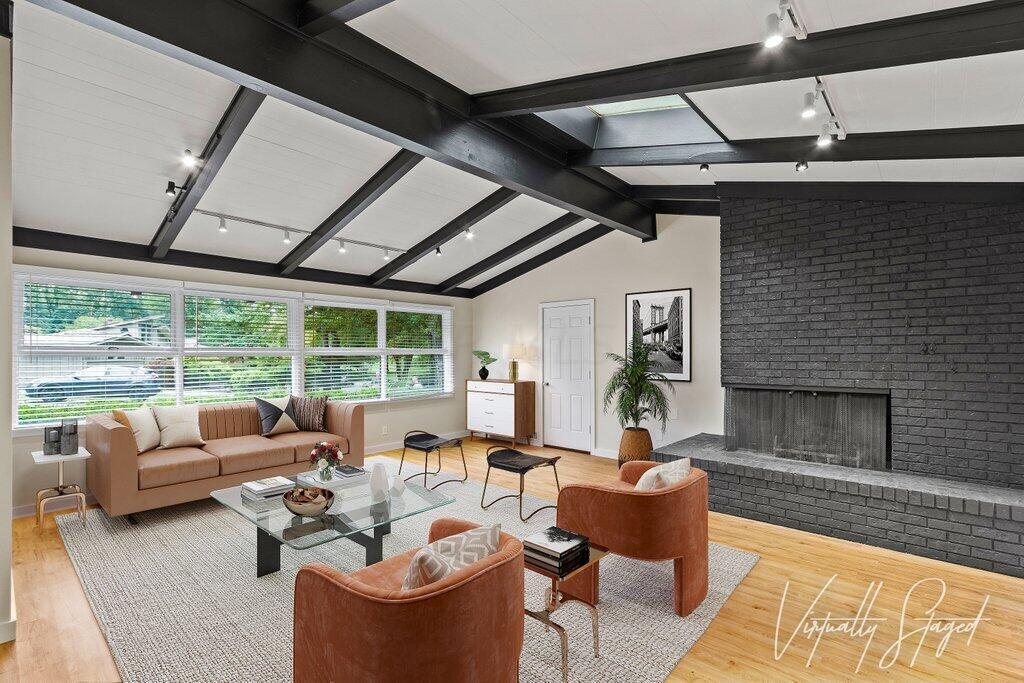 4338 Dublin Road Columbus, OH 43221 - Photo 4 of 65 Gallery Image 4