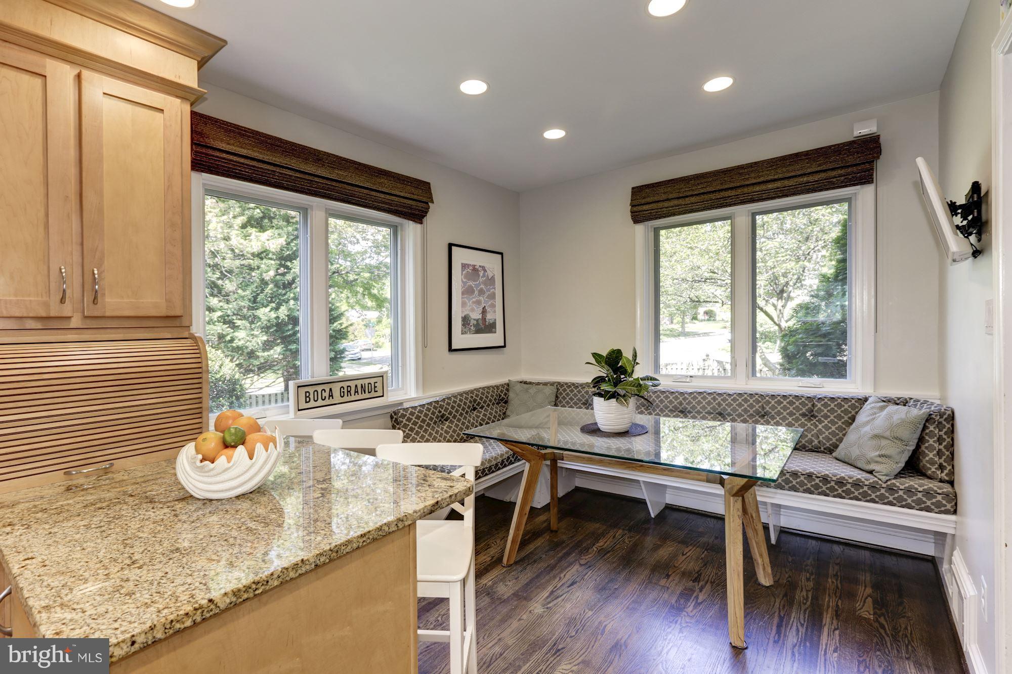 2810 Farm Road Alexandria, VA 22302 - Photo 13 of 30 Kitchen
