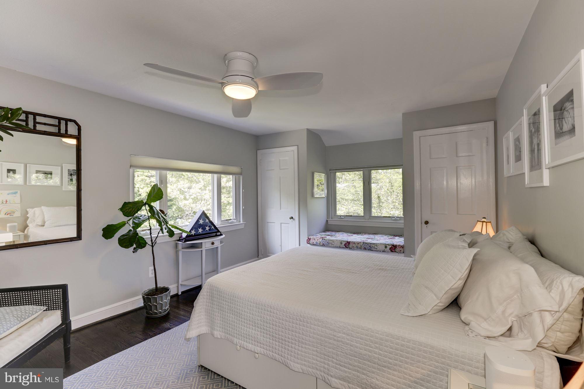2810 Farm Road Alexandria, VA 22302 - Photo 16 of 30 Bedroom