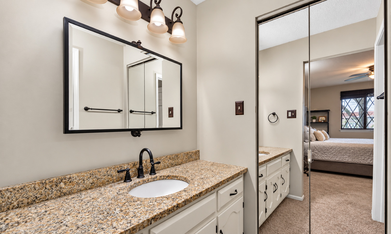 818 Shagbark Road New Lenox, IL 60451 - Photo 15 of 29 Gallery Image 15