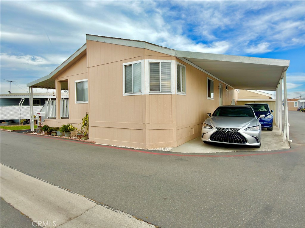 28 Walnut, Unit 28 Anaheim, CA 92801 - Photo 7 of 22
