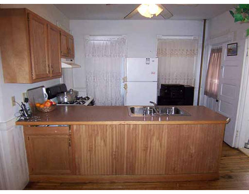 119 Yale Street Springfield, MA 01109 - Photo 6 of 17 Gallery Image 6