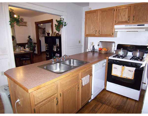 119 Yale Street Springfield, MA 01109 - Photo 7 of 17 Gallery Image 7
