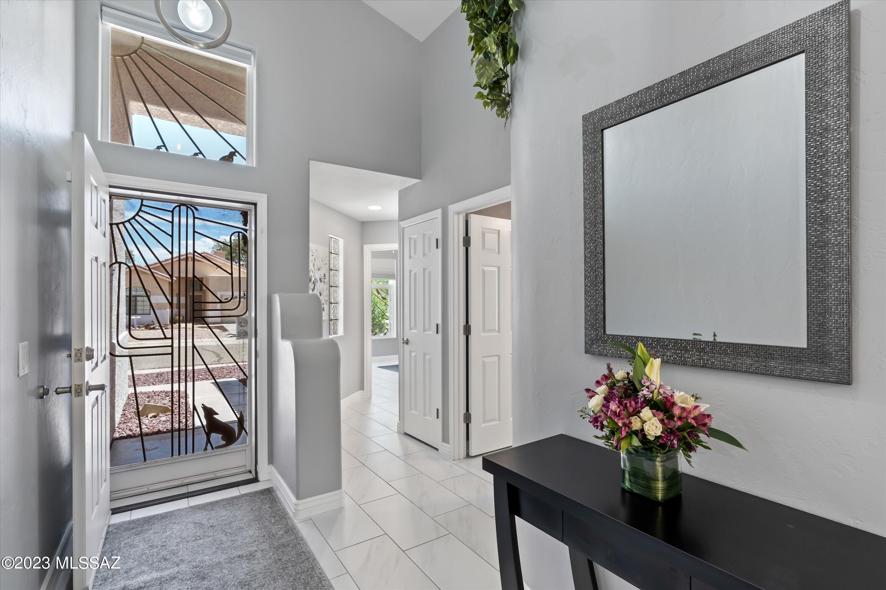 2911 North Sky Post Road Tucson, AZ 85749 - Photo 4 of 32