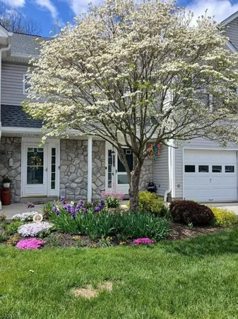 $330,000 | 26 Beechmont Terrace, Hamburg, NJ 07419