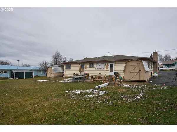 $375,000 | 304 East Park Street, Enterprise, OR 97828