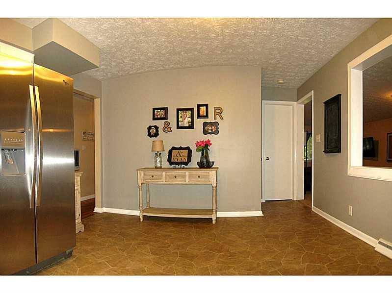 322 Upper Valley Park Springfield, OH 45504 - Photo 7 of 17