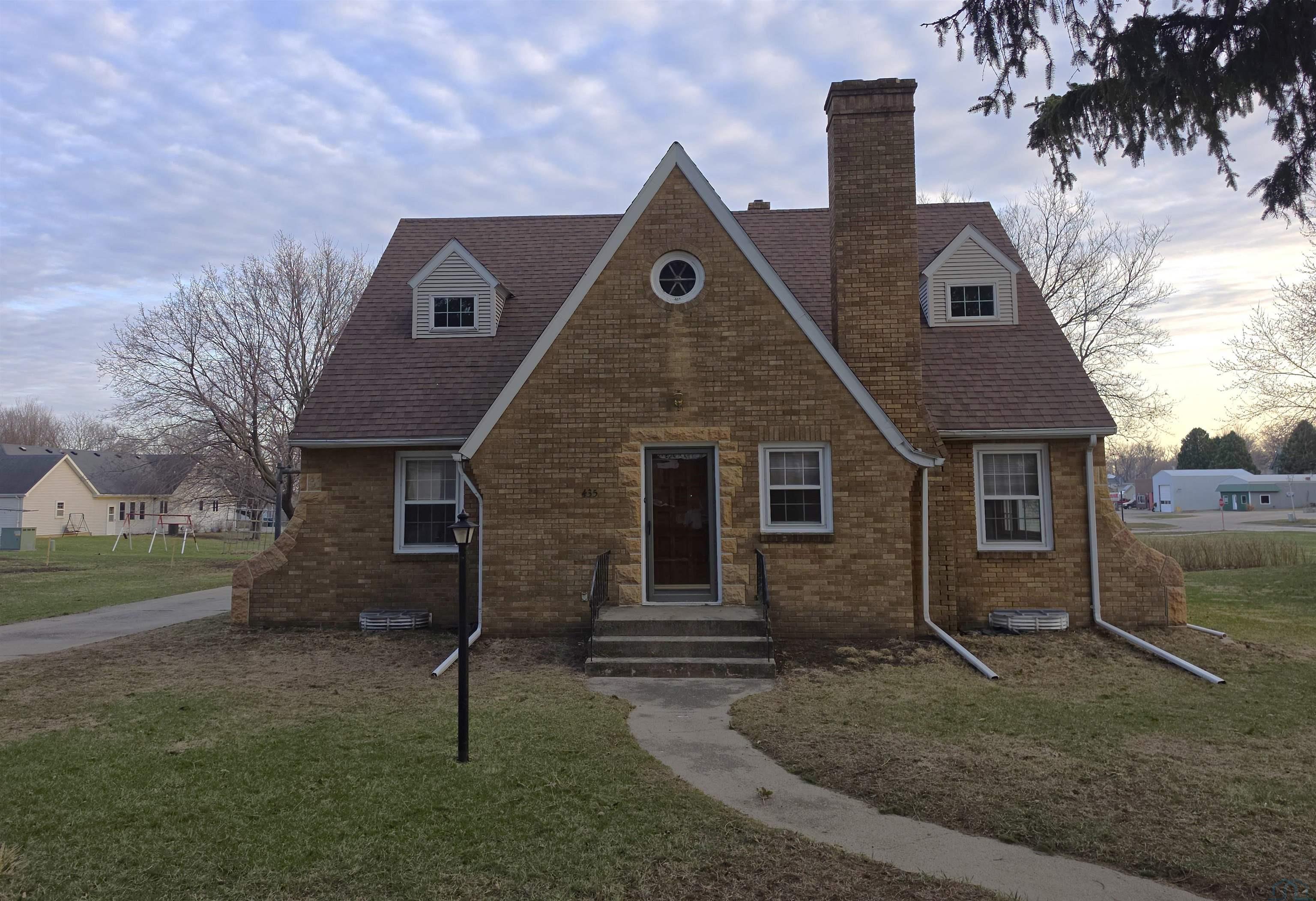 435 2nd Street Northwest Primghar, IA 51245 - Photo 1 of 46 Gallery Image 1