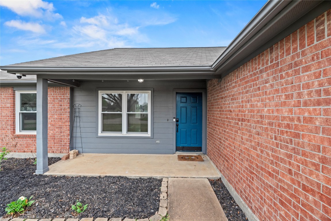 24006 Lazy Kay Lane Hockley, TX 77447 - Photo 2 of 21 a front view of a house
