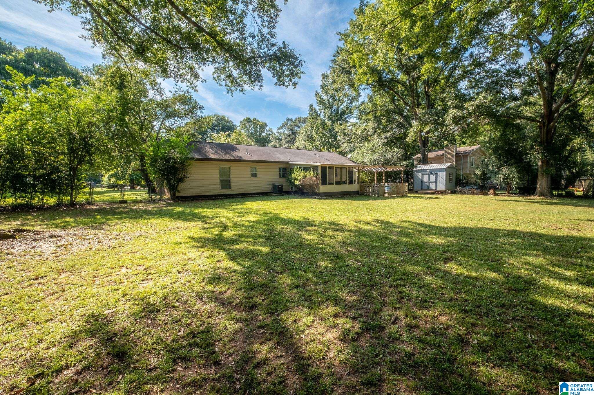 105 Yellowhammer Circle Alabaster, AL 35007 - Photo 38 of 47