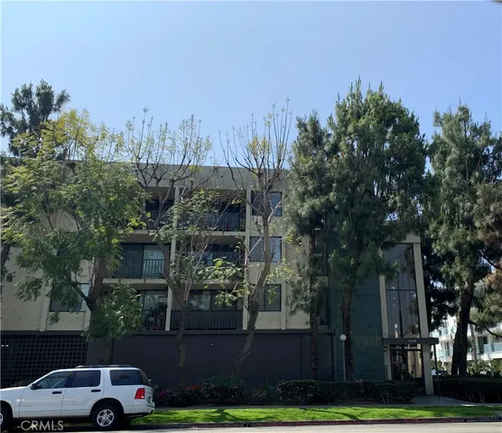 $619,500 | 1140 East Ocean Boulevard, Unit 320, Long Beach, CA 90802